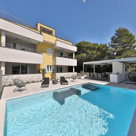 Luxury Villa Nada With Pool Petrcane Exterior foto