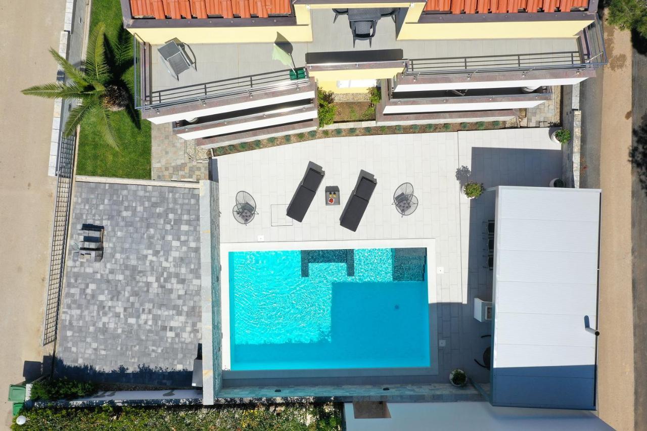 Luxury Villa Nada With Pool Petrcane Exterior foto